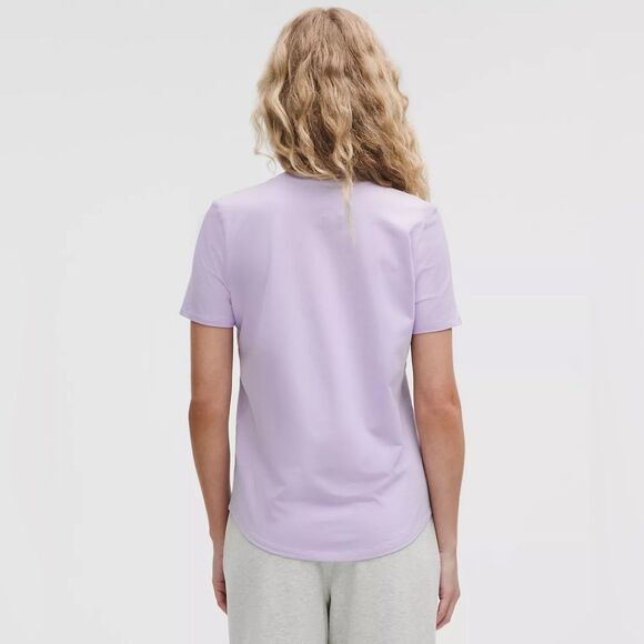 NWT Sz 12 LOVE CREW Curved-Hem Crewneck T-Shirt - Lavender Frost LFRS Lululemon - Picture 3 of 10